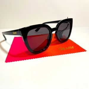 NWT Quay Australia Noosa Cat Eye Shiny Black / Smoke Sunglasses ID:35667